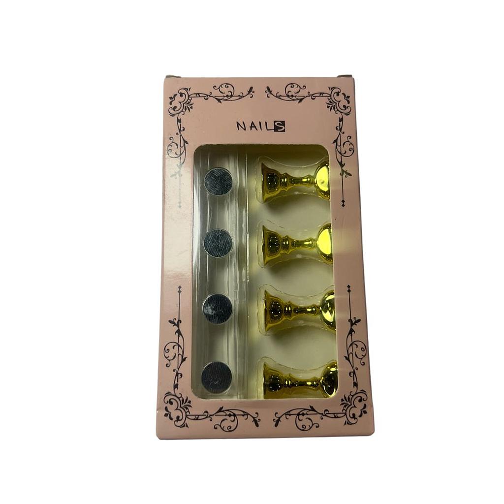 EXHIBIDOR UÑAS
